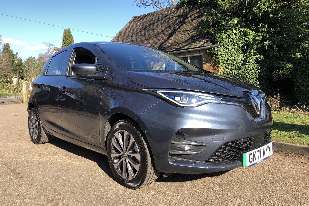 ZOE HATCHBACK 100kW GT Edition R135 50kWh Rapid Charge