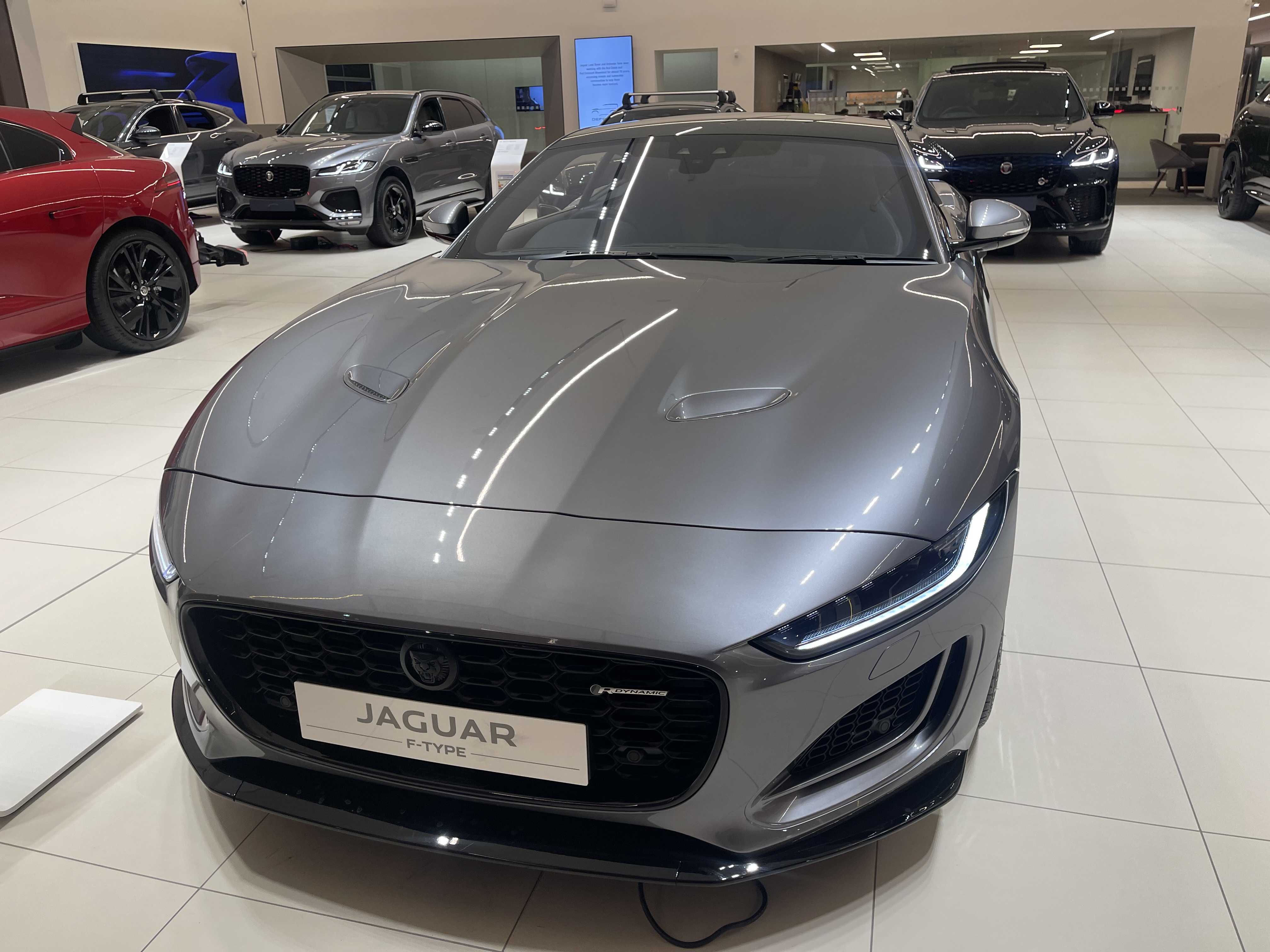 P300