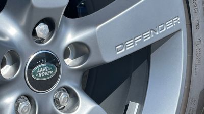 LAND ROVER DEFENDER 130