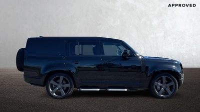 LAND ROVER DEFENDER 130