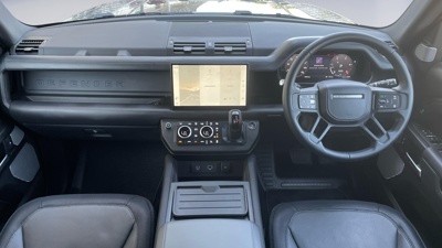 LAND ROVER DEFENDER 130