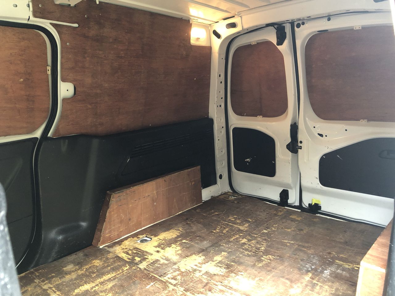 Vauxhall Combo Cargo Panel Van 27