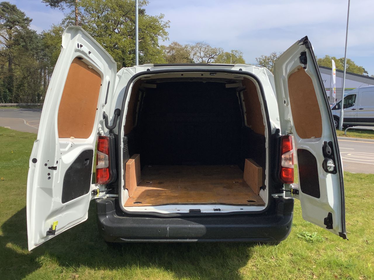 Vauxhall Combo Cargo Panel Van 6