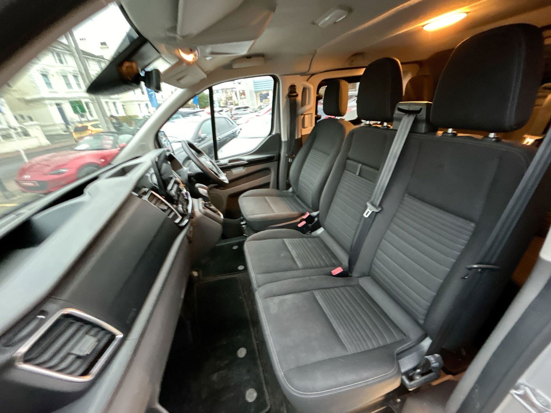 Ford Transit Custom Panel Van 20