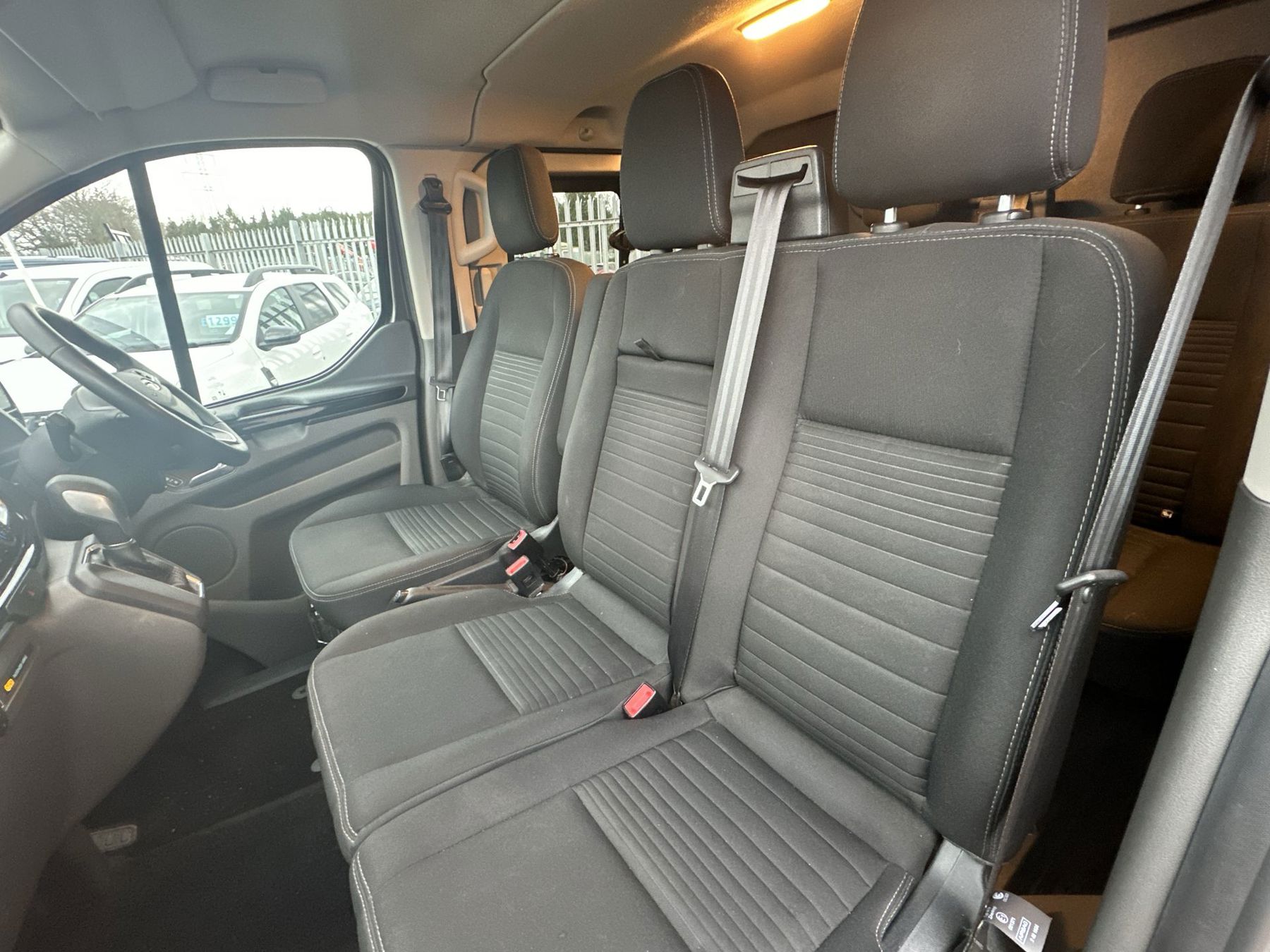 Ford Transit Custom Panel Van 19