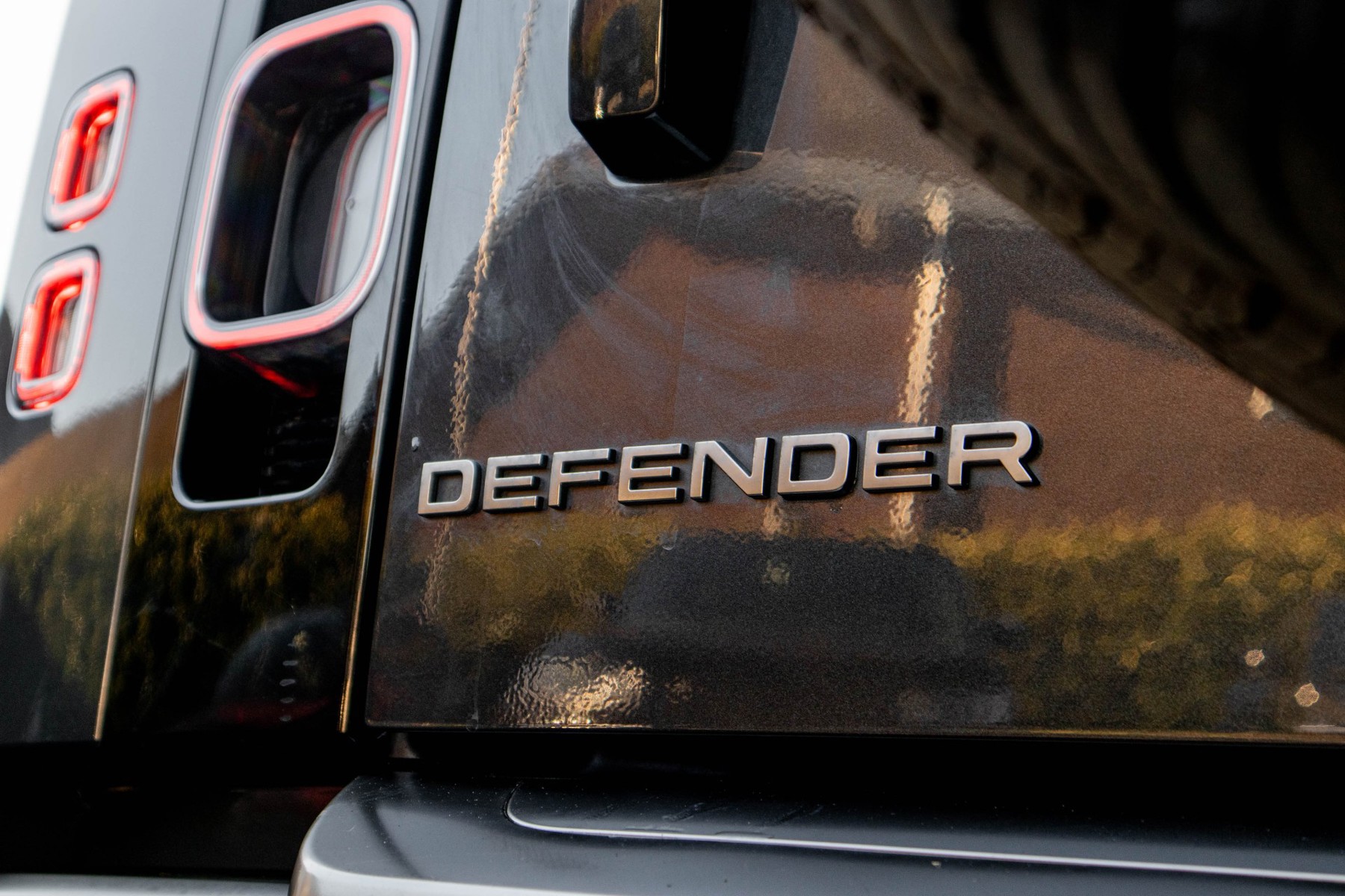 Land Rover Defender 75