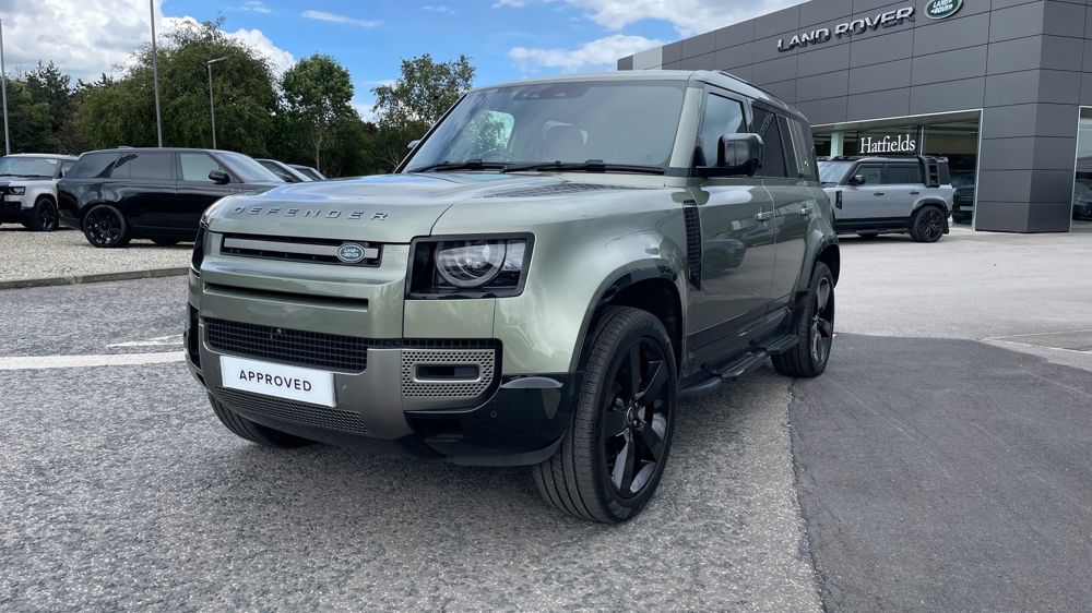 LAND ROVER DEFENDER 110