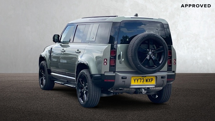 LAND ROVER DEFENDER 110 D300