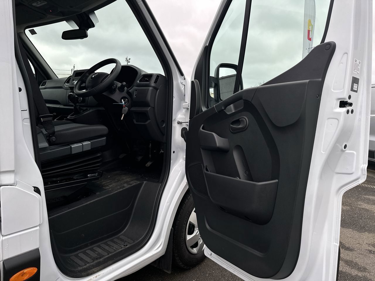 Renault Master Panel Van 23