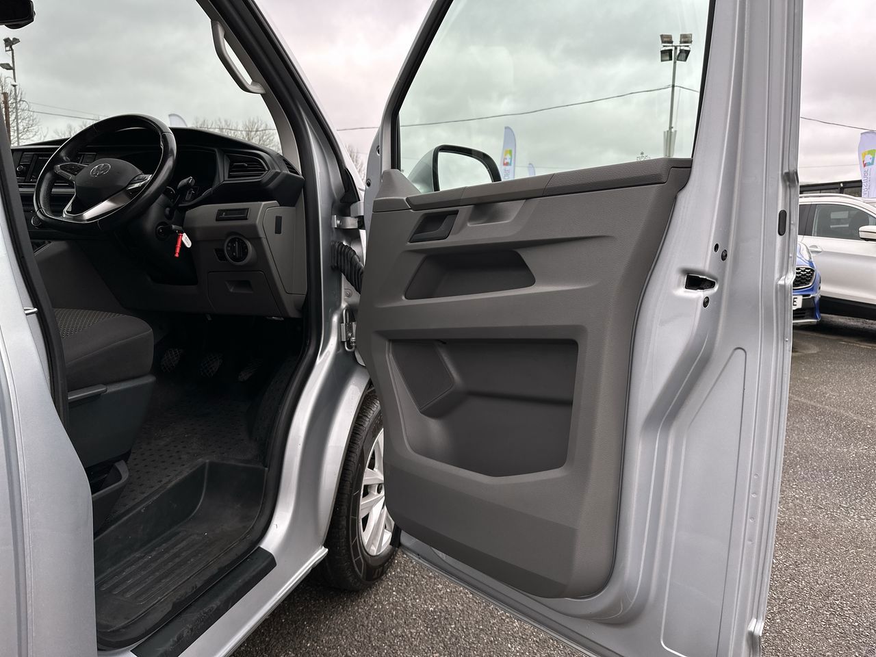 Volkswagen Transporter Panel Van 23