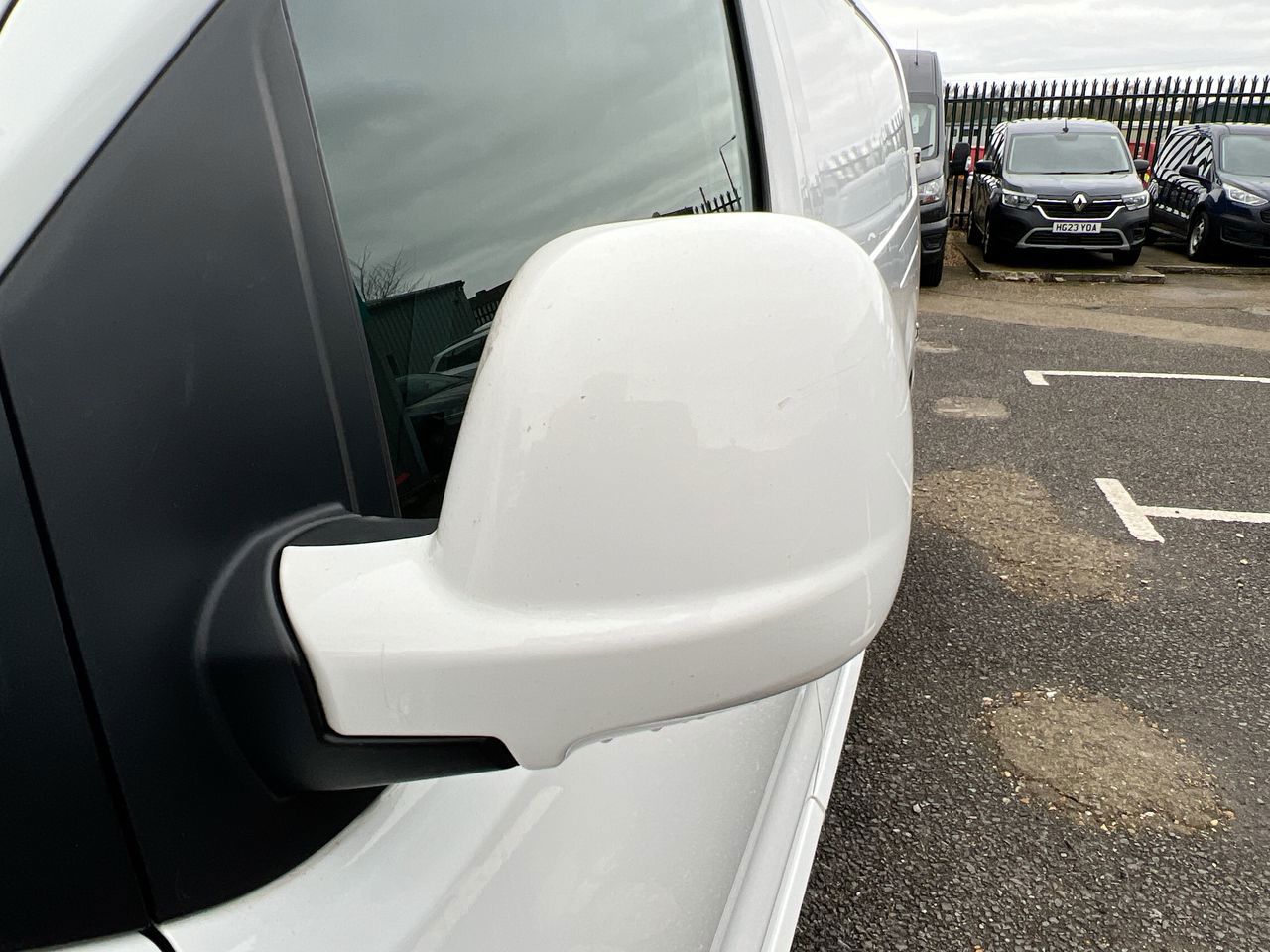 Vauxhall Vivaro Panel Van 12