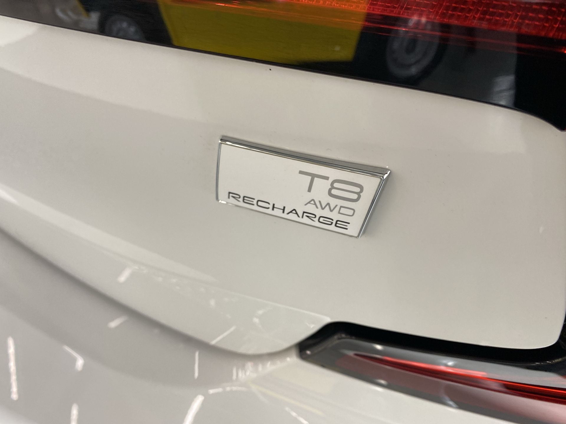 T8 RECHARGE PHEV AWD