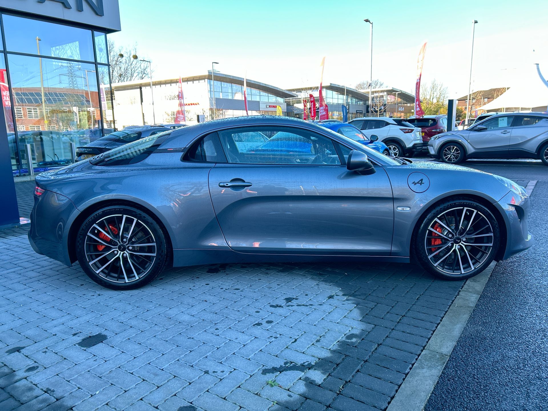 1.8L TURBO 300 DCT