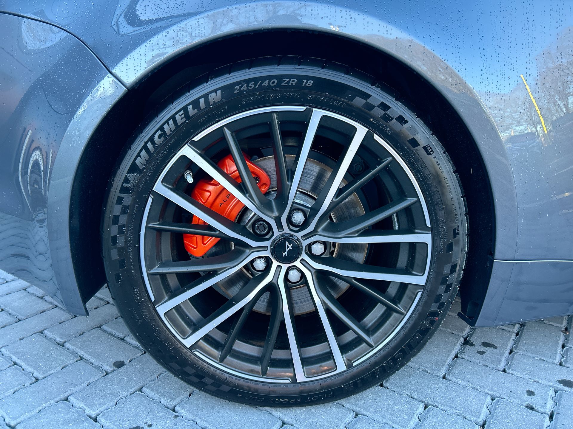 1.8L TURBO 300 DCT