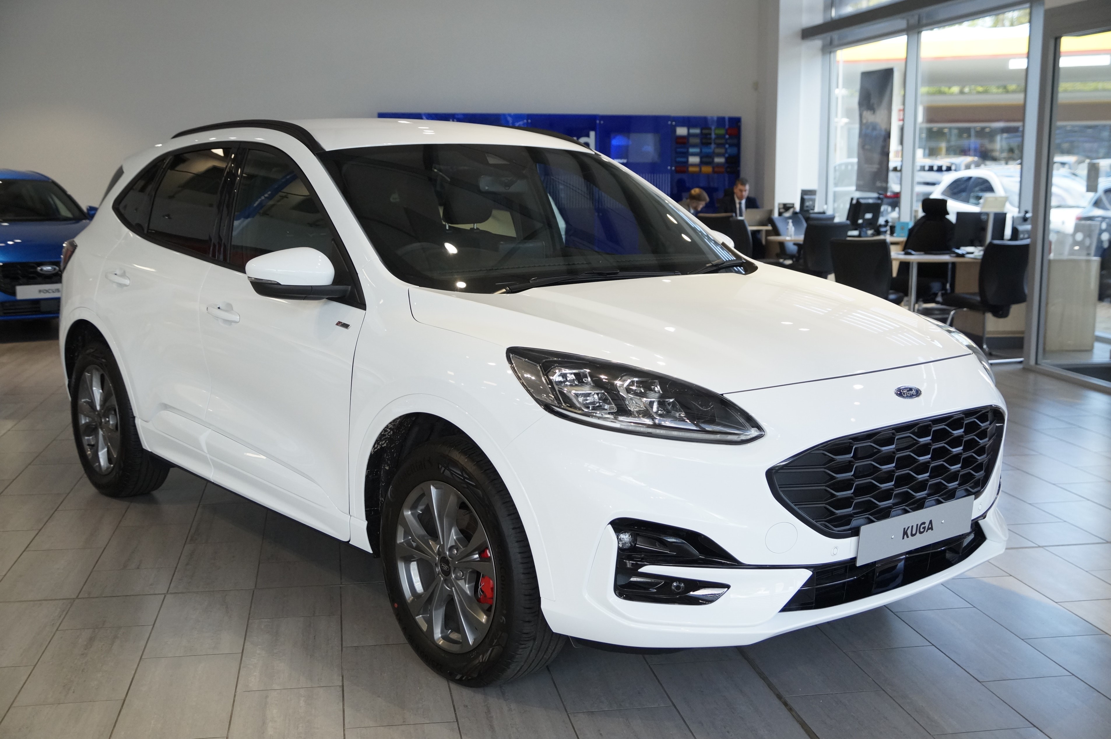 KUGA ST-LINE EDITION 5 DOOR 2.5L DURATEC PHEV 225PS FWD CVT AUTOMATIC