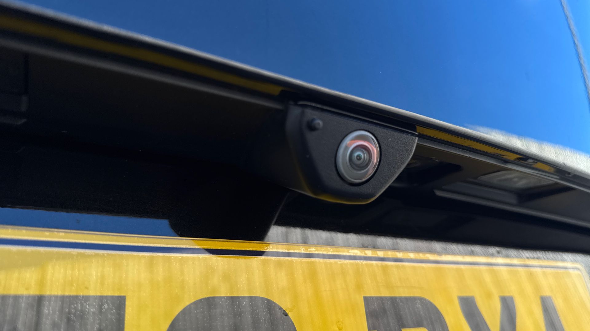 D350