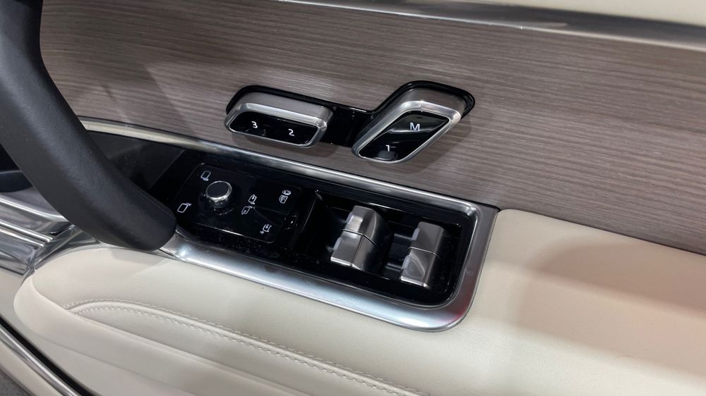 LAND ROVER RANGE ROVER