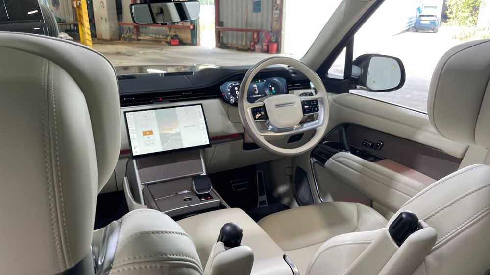 LAND ROVER RANGE ROVER