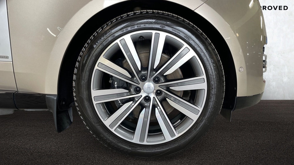 LAND ROVER RANGE ROVER