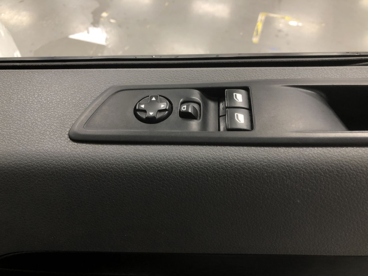 Vauxhall Vivaro Panel Van 19