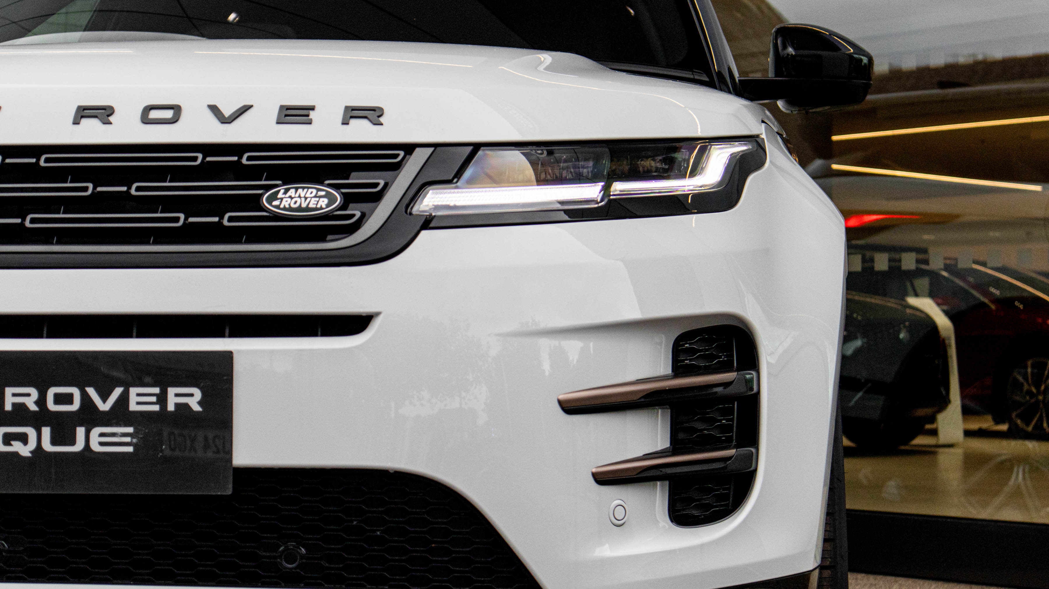 RANGE ROVER EVOQUE 2.0 D200 DYNAMIC SE 5DR AUTO HATCHBACK