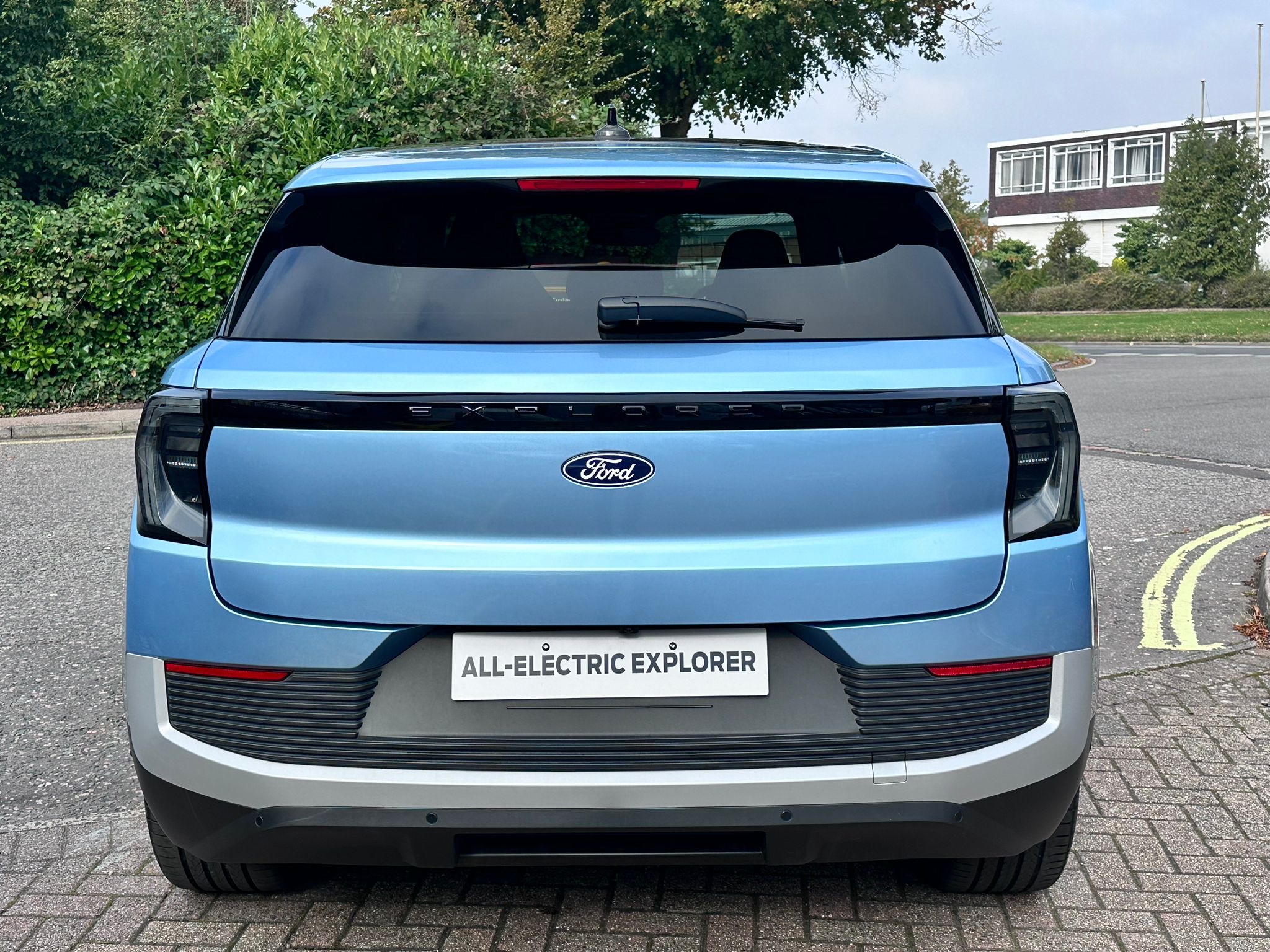 FORD EXPLORER 250KW PREMIUM 79KWH AWD 5DR AUTO [DRIVER ASSIST]