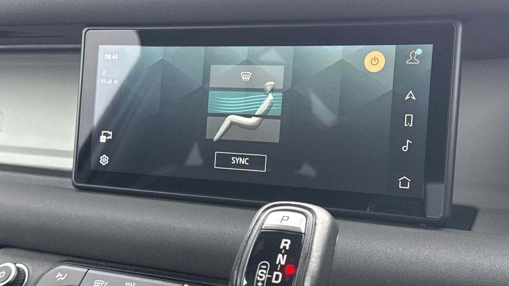 LAND ROVER DEFENDER 90