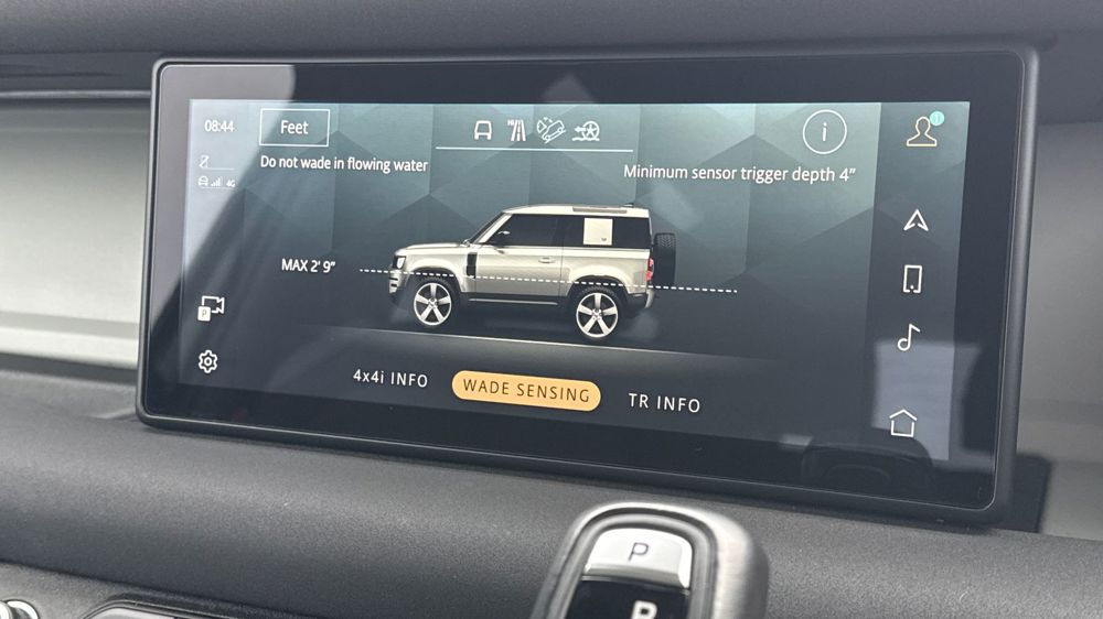 LAND ROVER DEFENDER 90