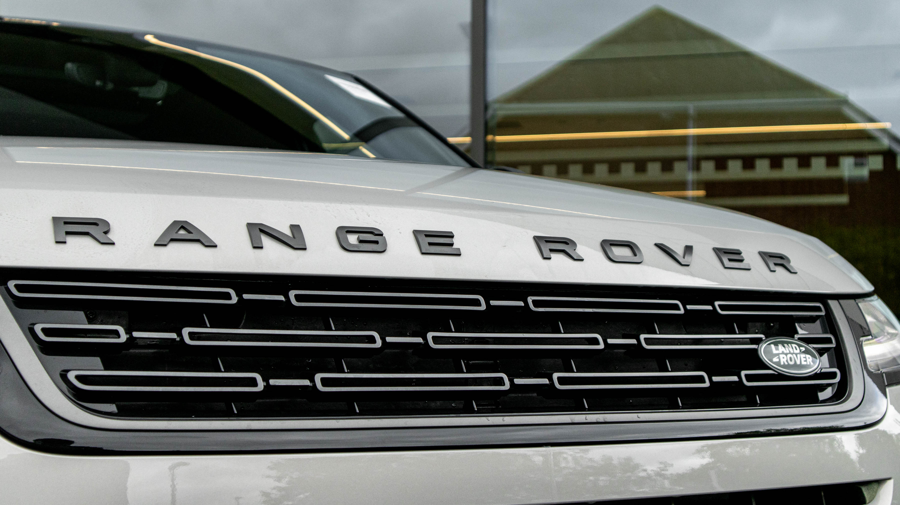 RANGE ROVER EVOQUE 2.0 D200 DYNAMIC HSE 5DR AUTO HATCHBACK