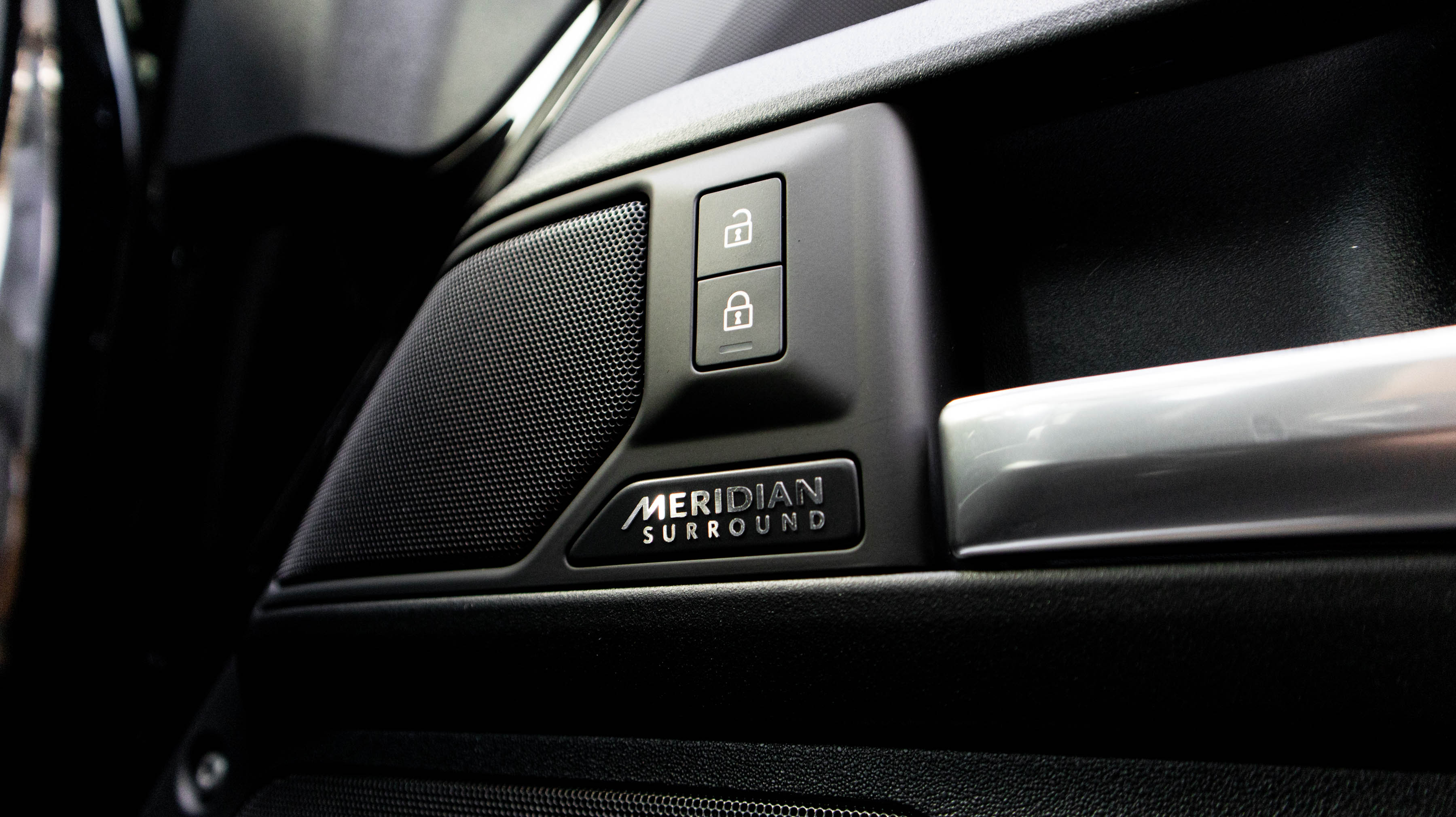 DEFENDER 3.0 D350 X-DYNAMIC HSE 130 5DR AUTO ESTATE