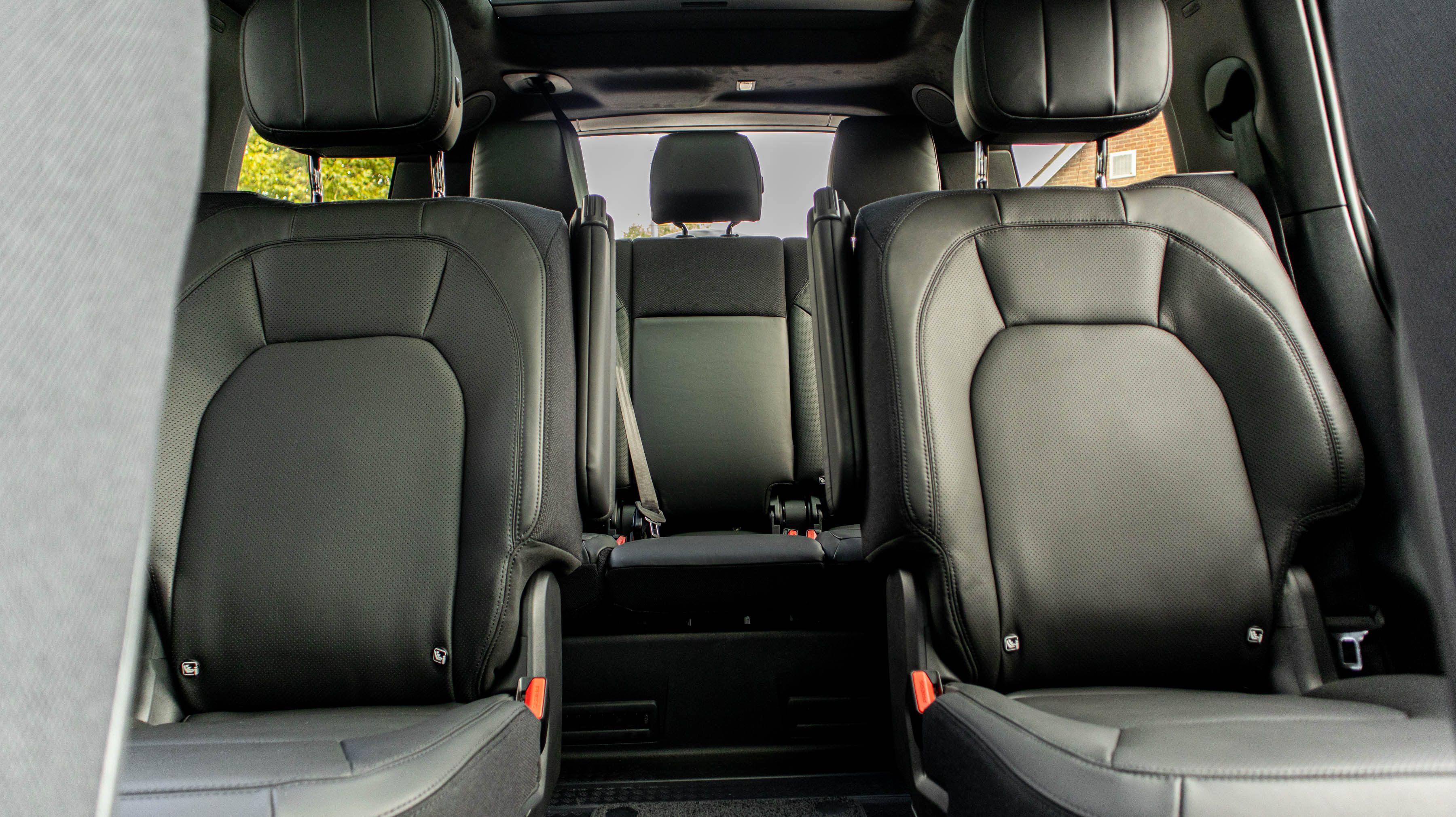 DEFENDER 3.0 D350 X-DYNAMIC HSE 130 5DR AUTO ESTATE
