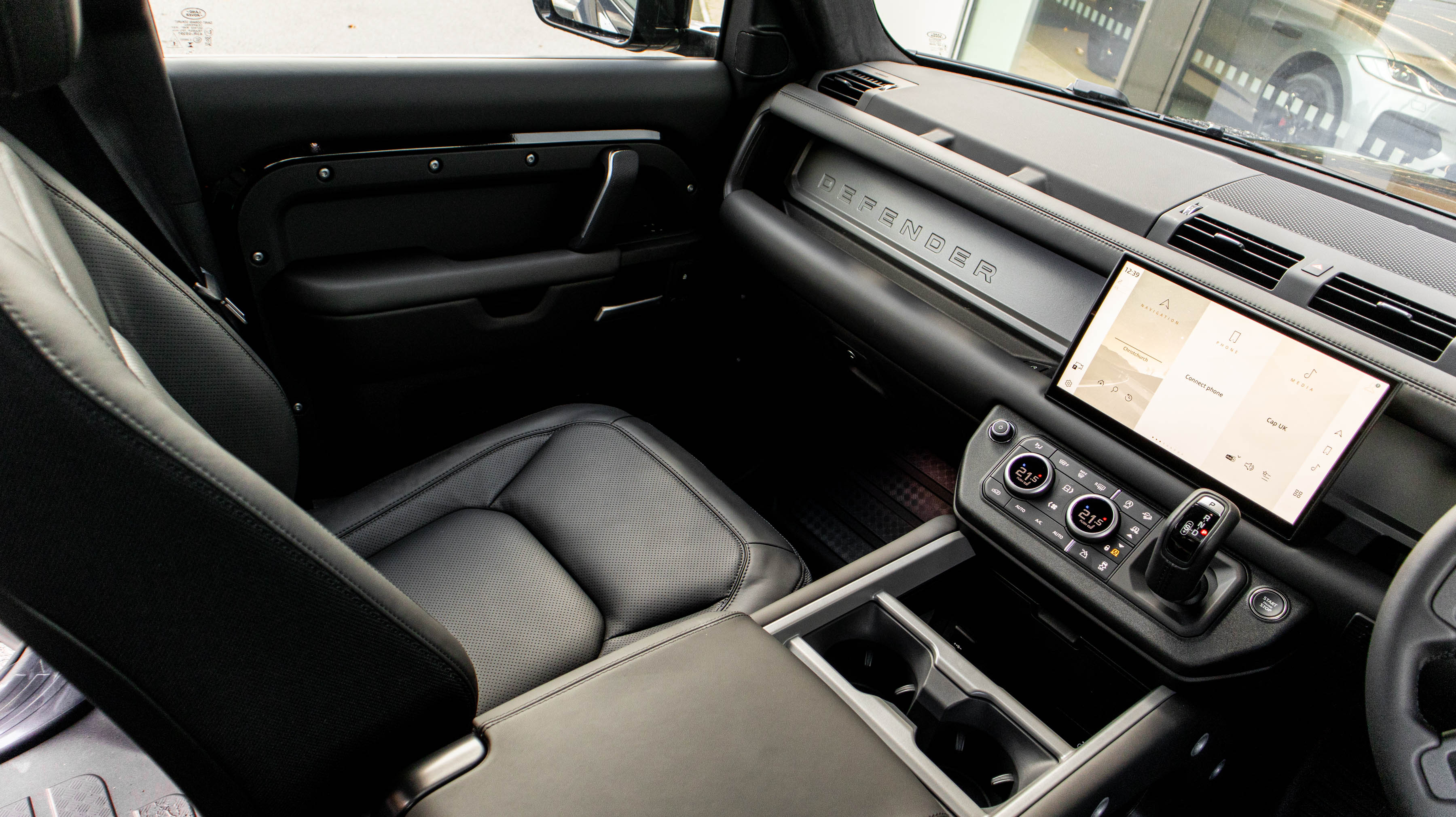 DEFENDER 3.0 D350 X-DYNAMIC HSE 130 5DR AUTO ESTATE