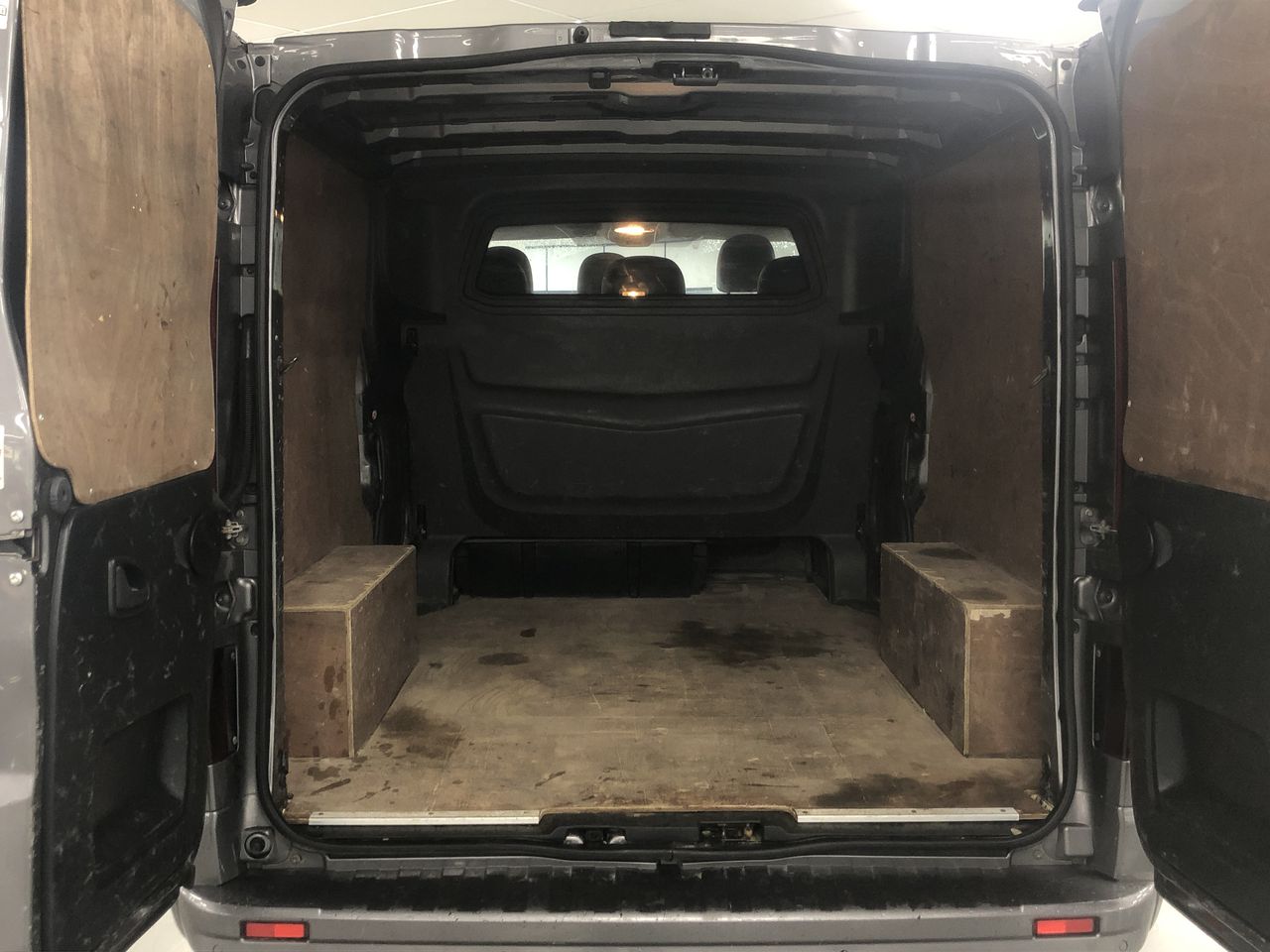 Vauxhall Vivaro Panel Van 6