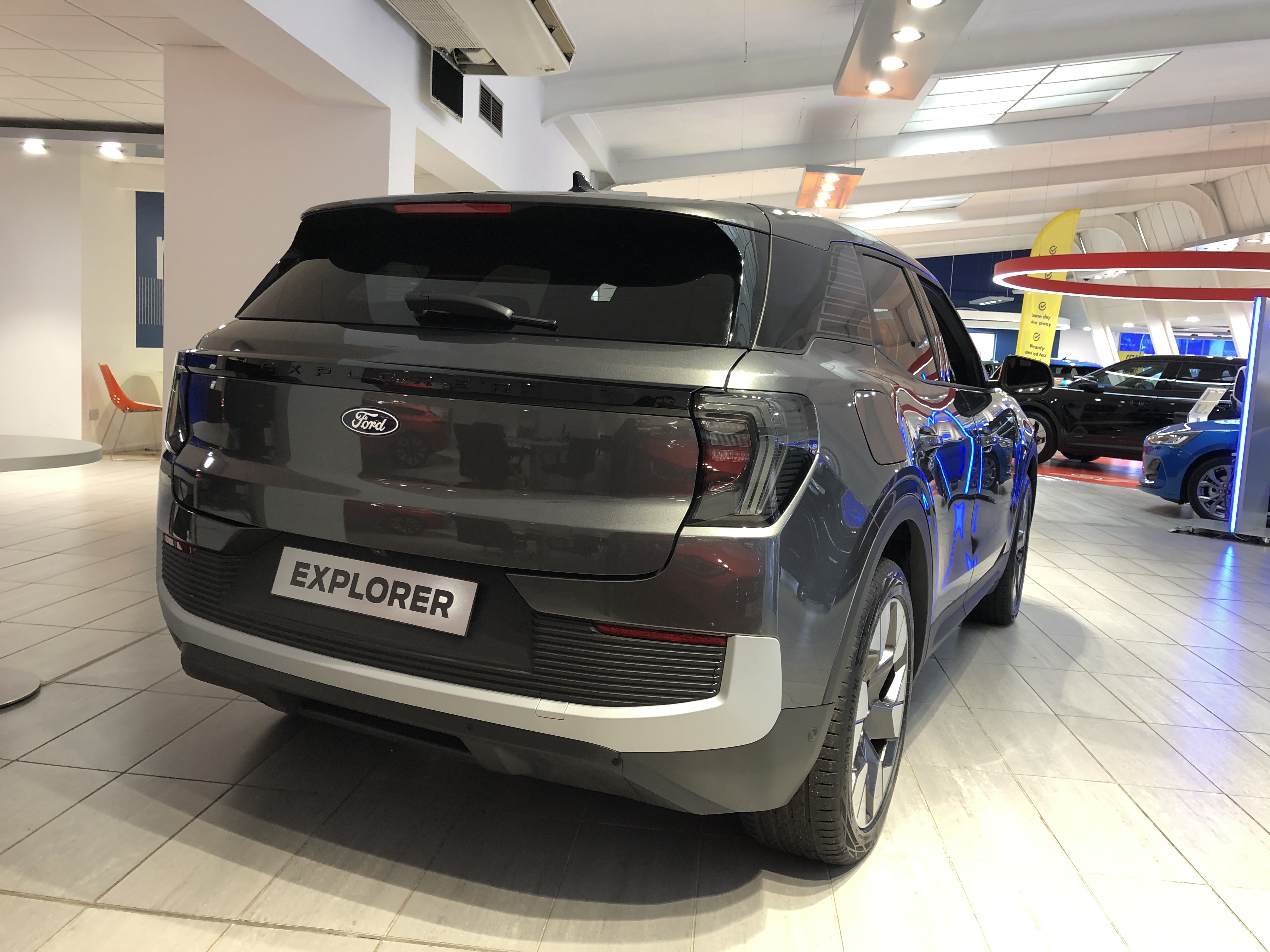 FORD EXPLORER 210KW PREMIUM 77KWH 5DR AUTO [DRIVER ASSIST PACK]