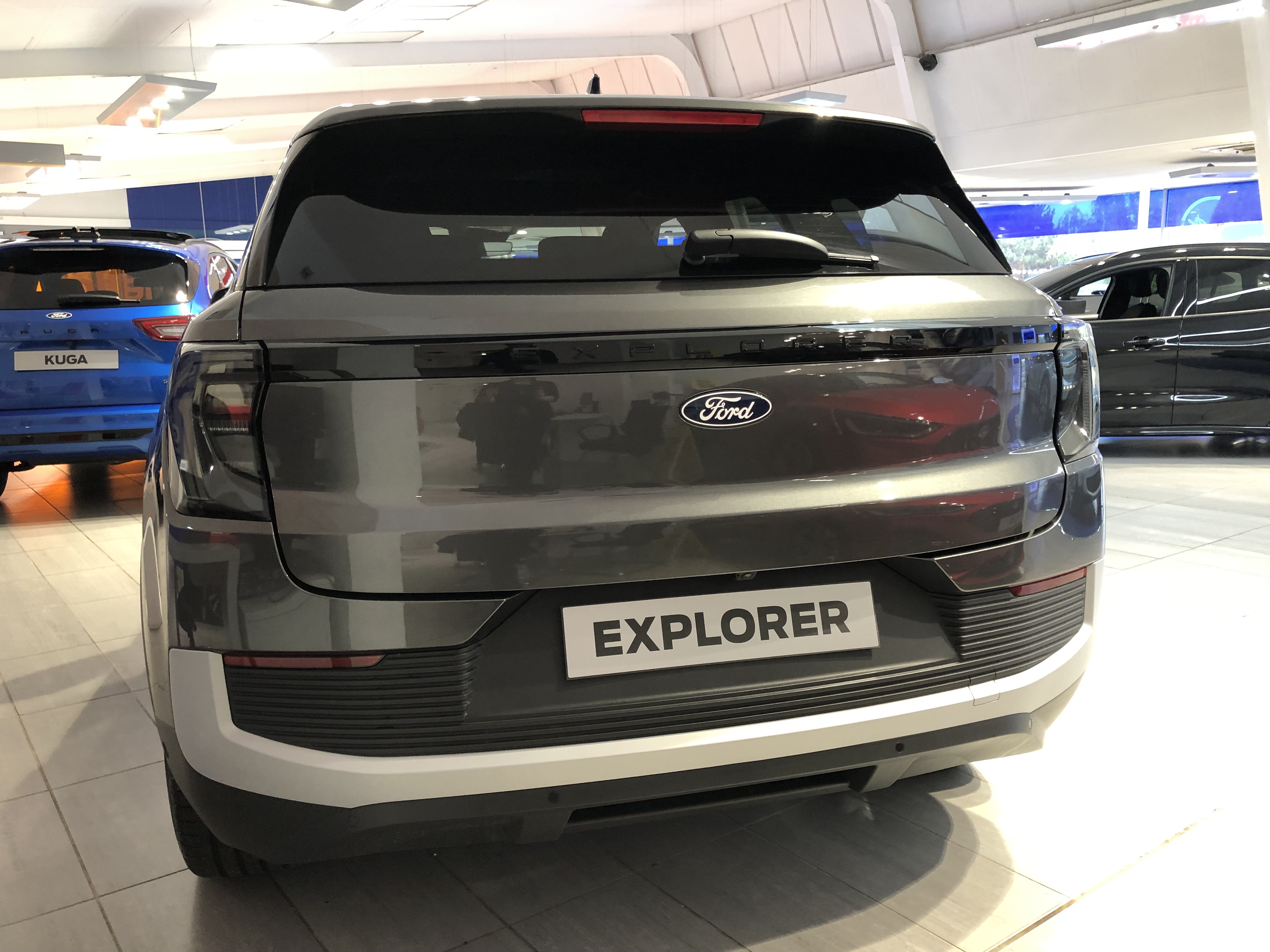 FORD EXPLORER 210KW PREMIUM 77KWH 5DR AUTO [DRIVER ASSIST PACK]