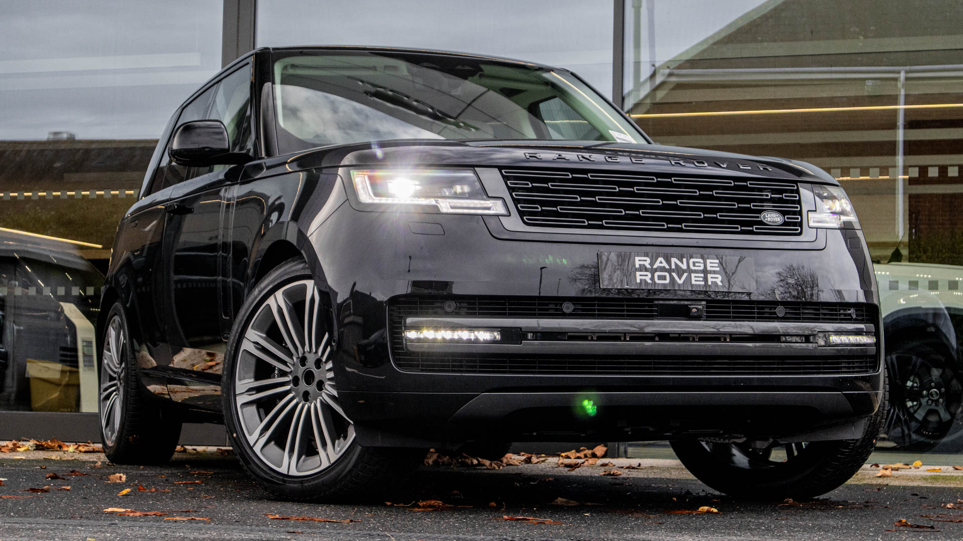 RANGE ROVER 4.4 P530 V8 AUTOBIOGRAPHY 4DR AUTO ESTATE