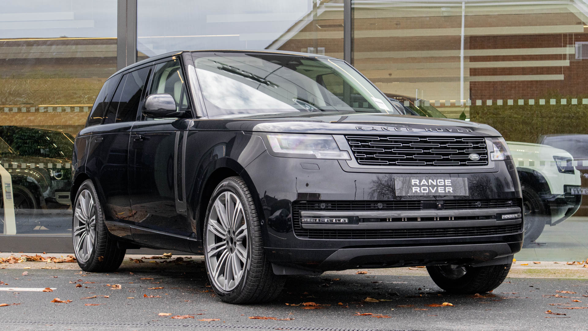 RANGE ROVER 4.4 P530 V8 AUTOBIOGRAPHY 4DR AUTO ESTATE