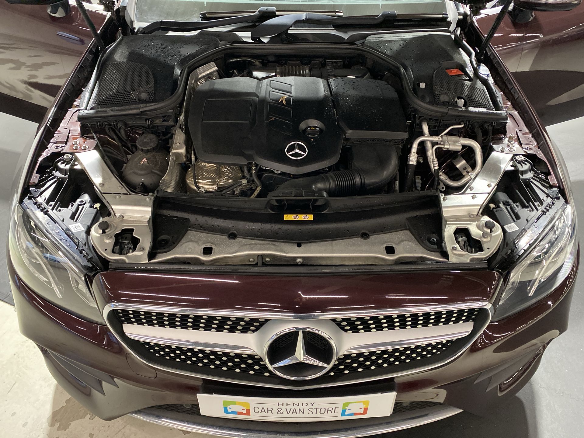 E220D PREMIUM 9G-TRONIC