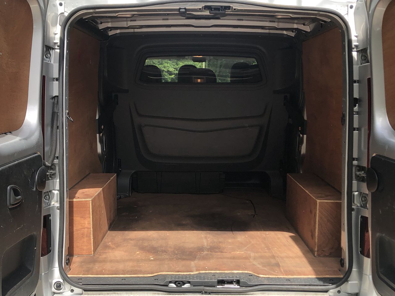 Vauxhall Vivaro Panel Van 7