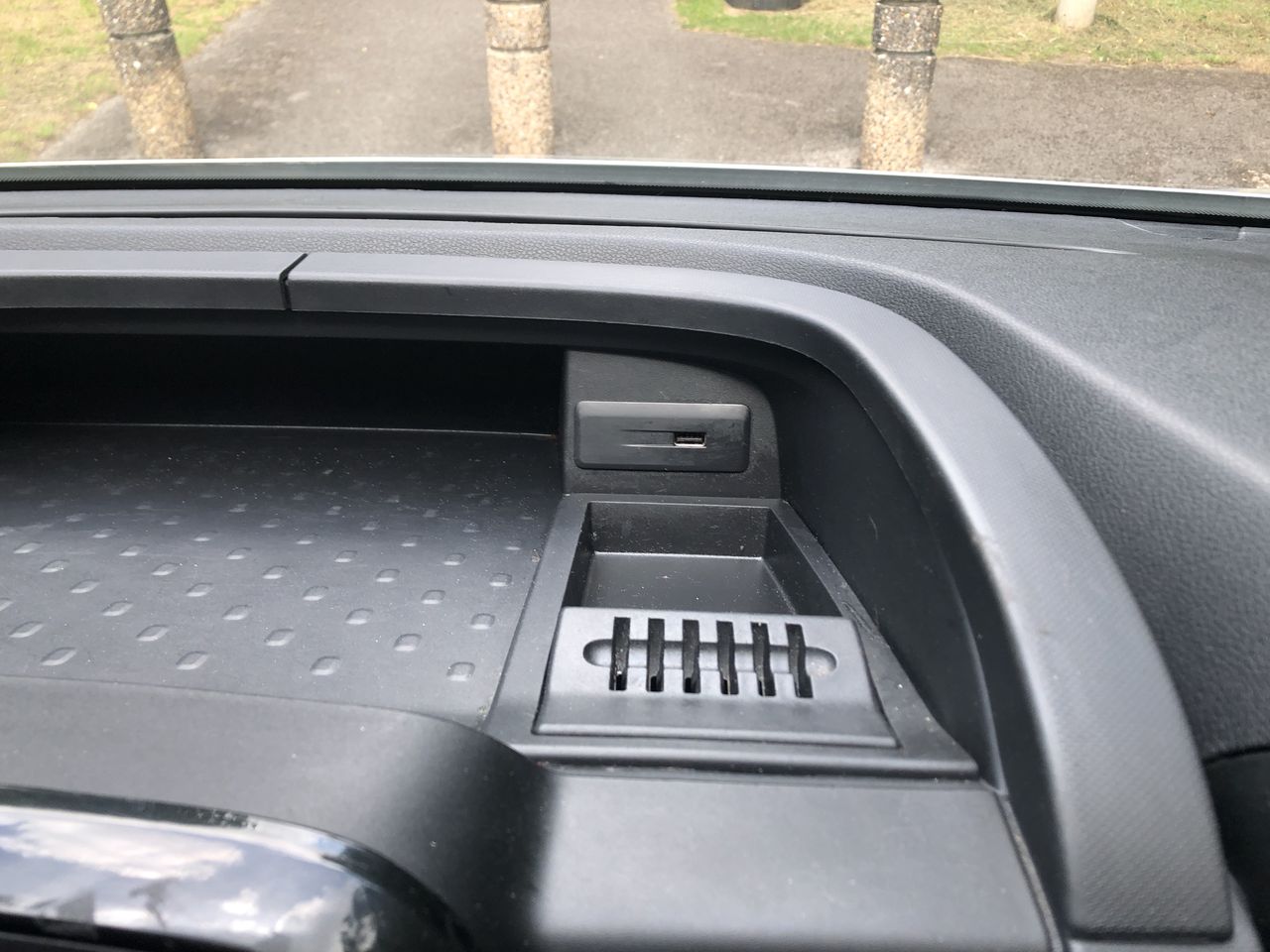 Vauxhall Vivaro Panel Van 32