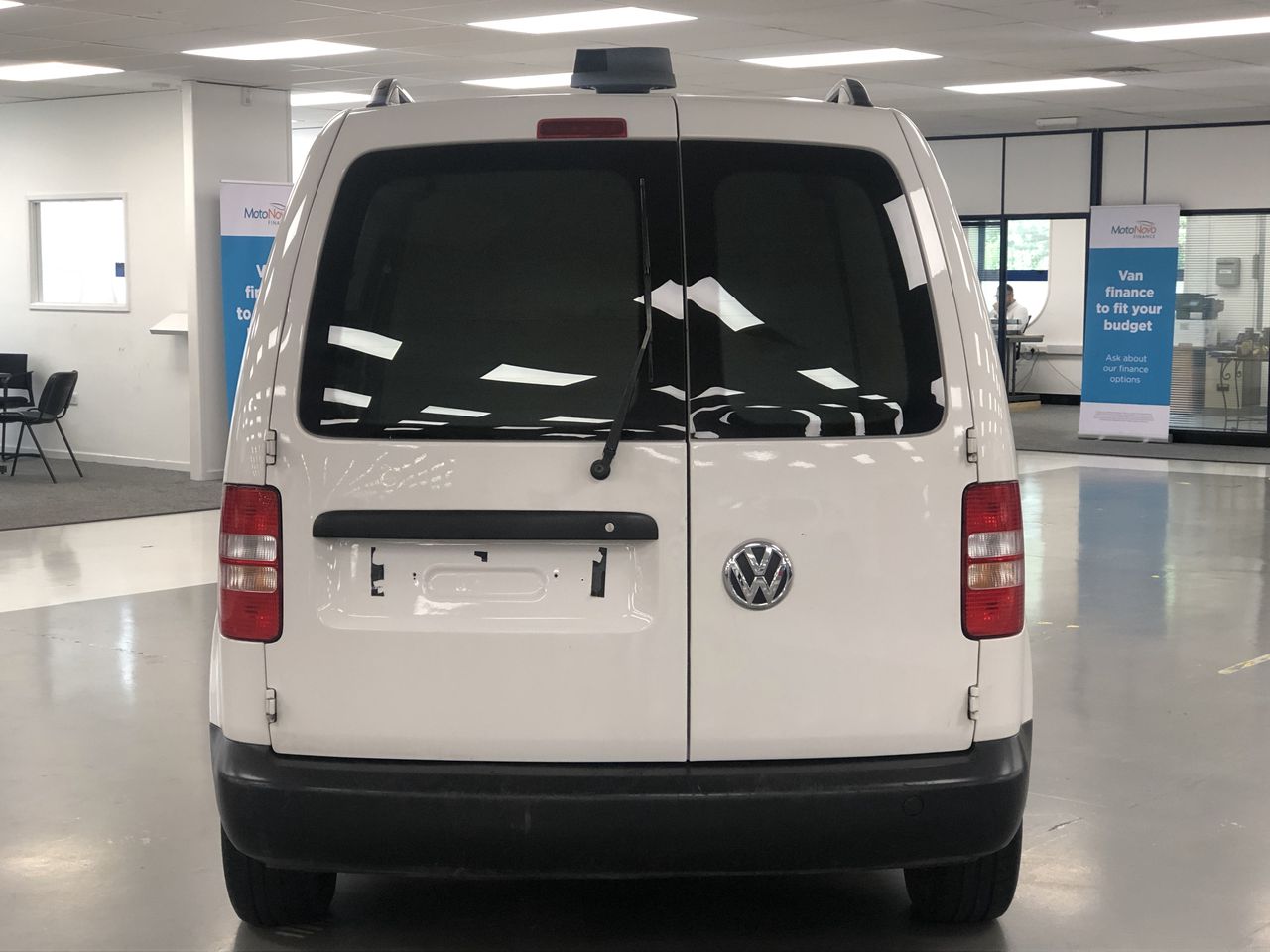 Volkswagen Caddy Panel Van 5