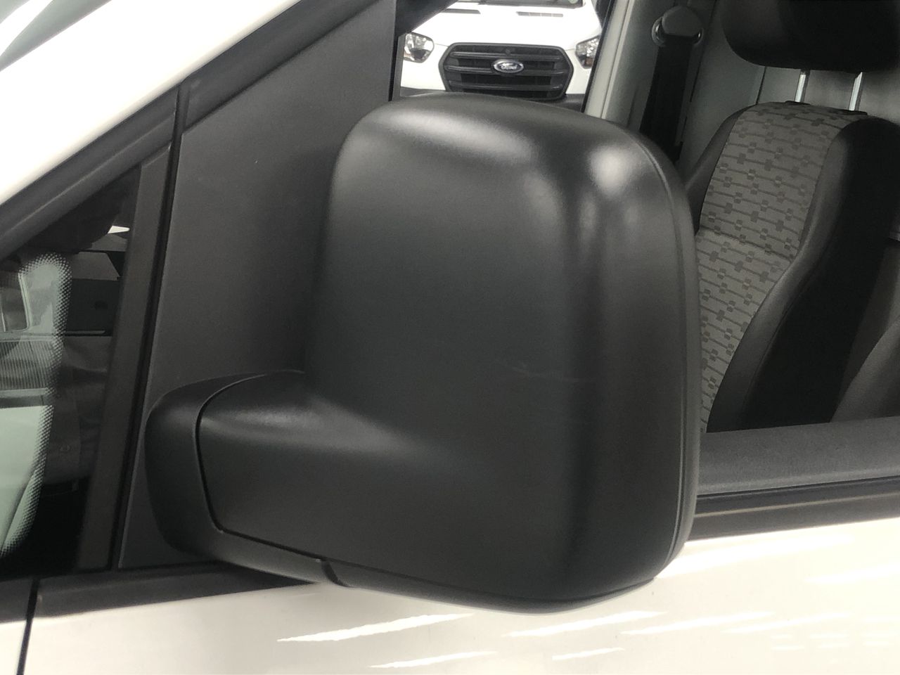 Volkswagen Caddy Panel Van 12