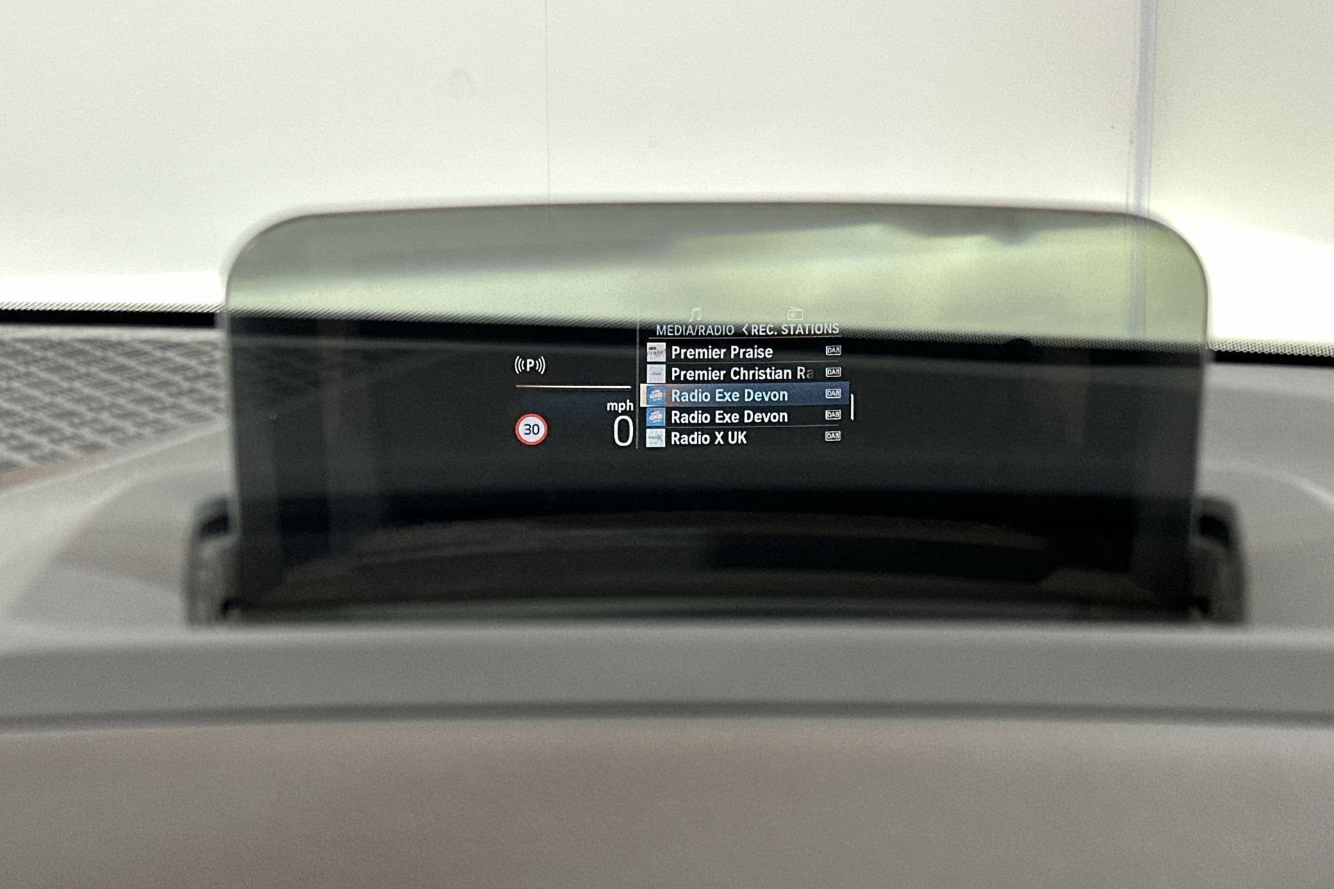 225E XDRIVE DCT