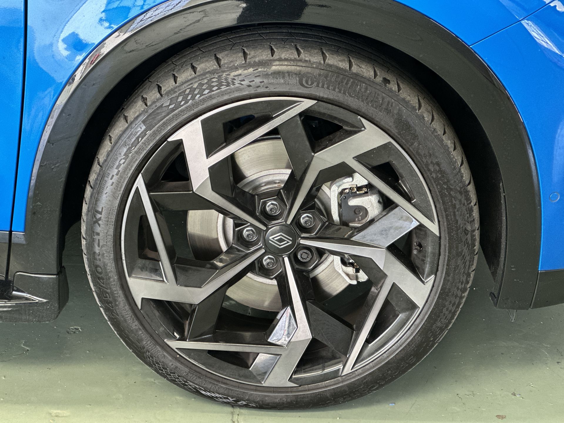 E-TECH PHEV AWD