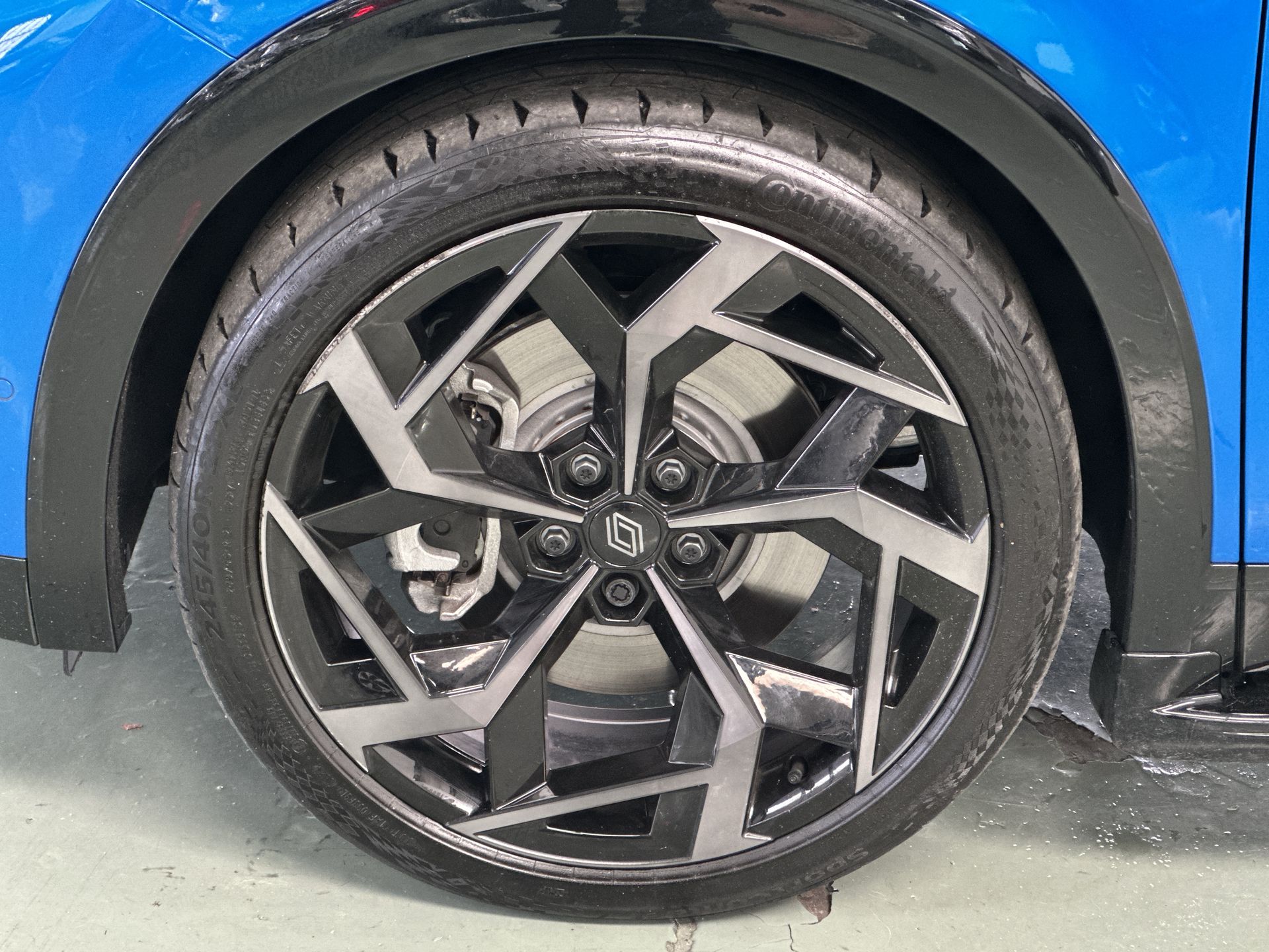 E-TECH PHEV AWD