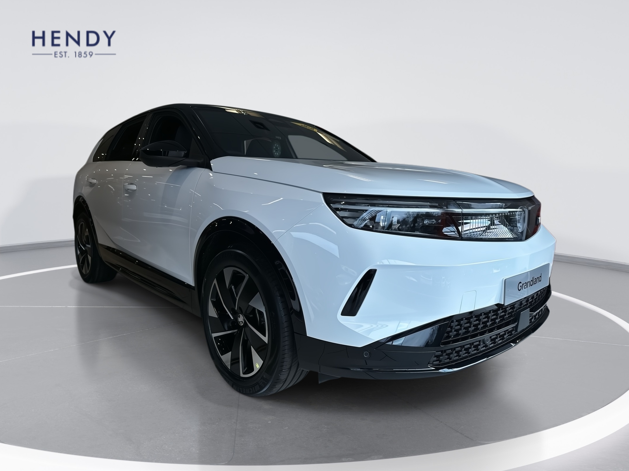 GRANDLAND 157KW GS 73KWH 5DR AUTO HATCHBACK