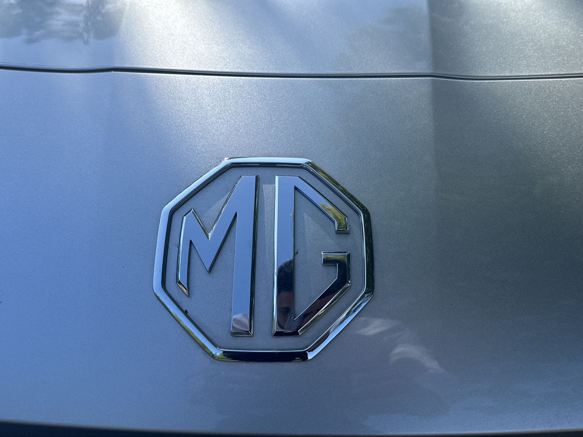 DUAL MOTOR 77 KWH AWD