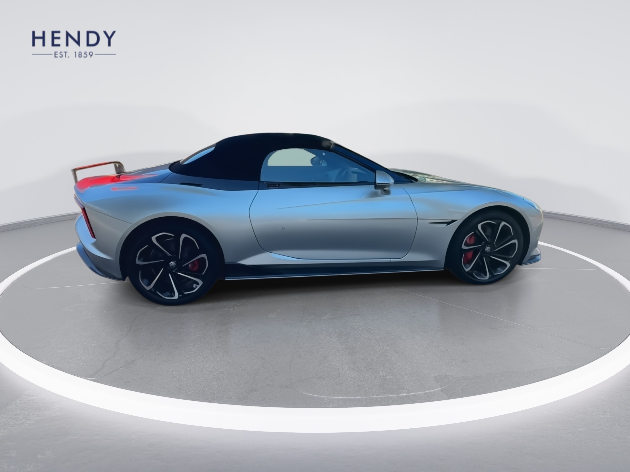 DUAL MOTOR 77 KWH AWD