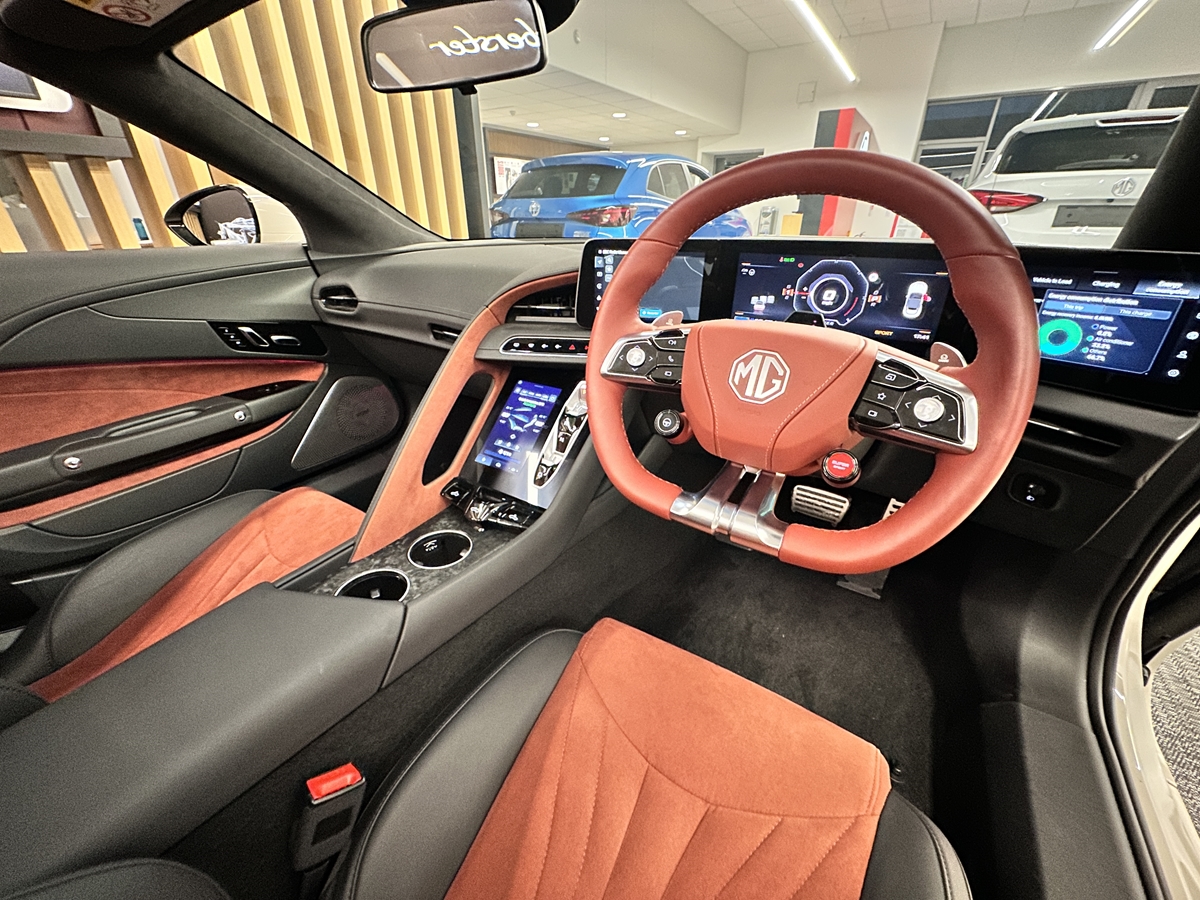 CYBERSTER 250KW TROPHY SINGLE MOTOR 77 KWH 2DR AUTO CONVERTIBLE