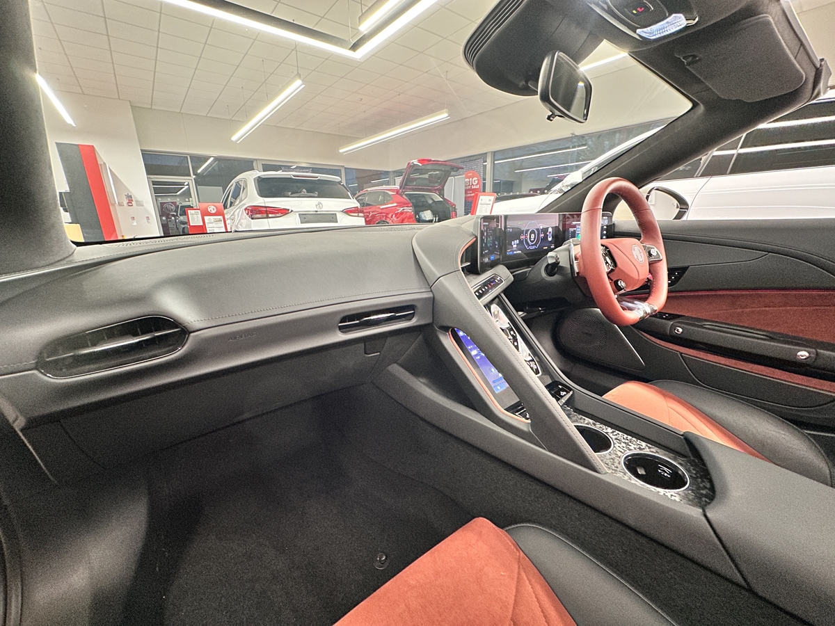 CYBERSTER 250KW TROPHY SINGLE MOTOR 77 KWH 2DR AUTO CONVERTIBLE